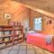 Cabin Private Hot Tub, Walk to Pats Peak Ski Area - Henniker