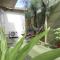 ShineAwayHomes -AC Beachfront RAROTONGA