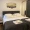 M70 Apartmanház