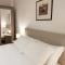 Via Poma Apartments&Rooms