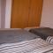 Urban Manesa city center apartment with private patio - Manresa