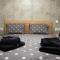 Gloria Rooms