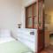 B3 Crawley Apartment 1 BRM & Sleepout near UWA