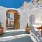 Fira White Residence