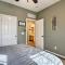 Family Home with Pool, BBQ and Fire Pit in Goodyear - Goodyear