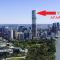 Hamptons Retreat on Level 77 Skytower - Brisbane