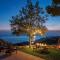 Simurg Inn