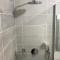 Appartement 3 pieces, refait a neuf, haut standing, piscine, mer a pieds