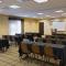 Holiday Inn Express & Suites Moultrie, an IHG Hotel - Мултри