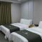 Amour Hotel