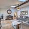 3 Mi to Westgate Desert Home with Hot Tub in Peoria - بيوريا