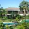 Sunset Beach Carlton- Tahiti - beachfront luxury residence & pool - 4 pers - Punaauia