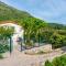 Holiday Home Garden