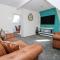 2 Rodgers Mews