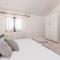 Apartment Lucija