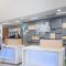 Holiday Inn Express Hotel & Suites Louisville East by IHG
