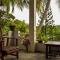 Shashin Lake Resort
