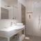 YOUMAMI Suite Hotel Wellness&Spa