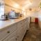 Host & Stay - Rose Cottage