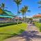 Kona Condo with View, Walk to Beach and Restaurants Kona Condo with View, Walk to Beach and Restaurants
