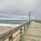 Oceanfront Topsail Beach Retreat - Steps to Shore! - نورث توبسالي بيتش