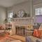 Vintage Chic Cottage Less Than 1 Mile to UNC Greensboro!