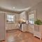 Vintage Chic Cottage Less Than 1 Mile to UNC Greensboro!