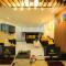 Cen Hotel
