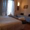 Aurelia Garden Gold B&B