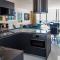 First Line P. Banus Sleeps 4