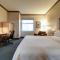 Dimond Center Hotel