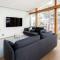 Alpinarc Chalet by Hakuba White Fox Company