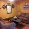 New Summit Inn