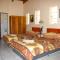Ingwe Guesthouse - Мбомбела