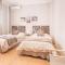 3 Bedroom Stunning Home In Gelves - Gelves
