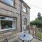 Host & Stay - Tulip Cottage