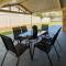 Executive and Family Home Large - Flinders View 24 - Ipswich