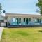 Number Six - Oneroa Holiday Home