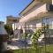 Apartments Mikelic