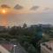 71 Sea Lodge Beachfront Apartment