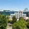 Crowne Plaza Portland - Lake Oswego, an IHG Hotel - Lake Oswego