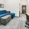 Comfort Suites DeSoto Dallas South