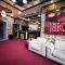 Al Fakher Hotel Apartments & Suites