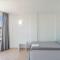 Magalluf Playa Apartments - Adults Only