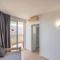 Magalluf Playa Apartments - Adults Only