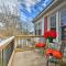 2 Mi to Oaklawn Casino Home with Peaceful Yard!