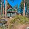 South Lake Tahoe Home with Deck and Mountain View! - South Lake Tahoe