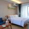 Green Collection Care Hotel (24 Hours Free Transfer from Meilan Airport/Railway Station) - Haikou