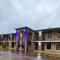 Days Inn by Wyndham Forest