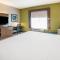 Holiday Inn Express Hotel & Suites Dallas - Grand Prairie I-20, an IHG Hotel